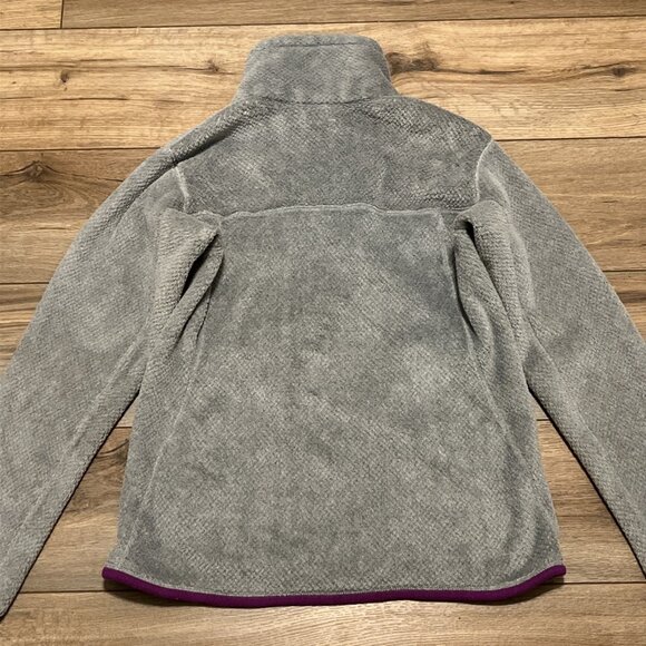 Women's Patagonia Snap T Fleece Jacket SZ Medium Gray Purple Pullover Logo - Picture 12 of 13
